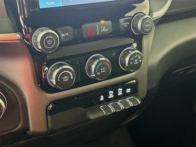 Photo of 2025 Diamond Black RAM 1500