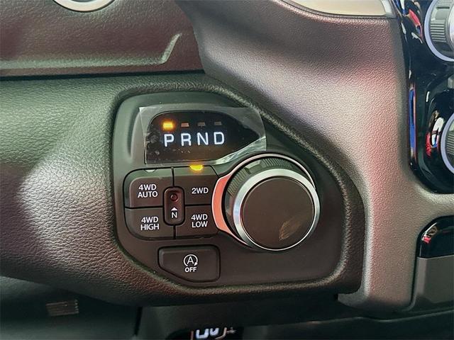 Photo of 2025 Diamond Black RAM 1500