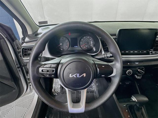 Photo of 2023 Silky Silver Kia Rio