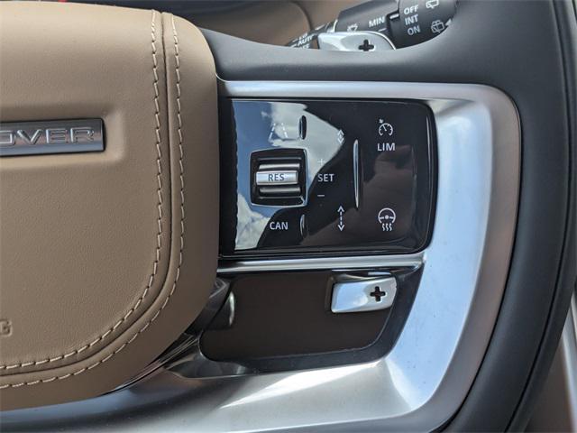 Photo of 2025 White Land Rover Range Rover