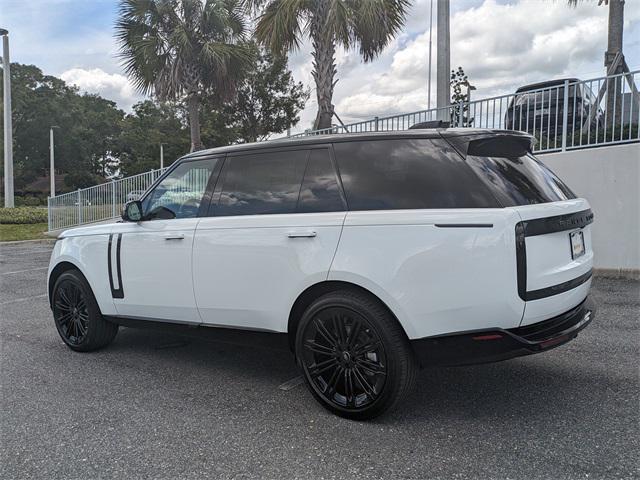 Photo of 2025 White Land Rover Range Rover