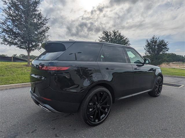 Photo of 2025 Santorini Black Metallic Land Rover Range Rover Sport