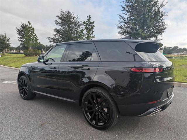 Photo of 2025 Santorini Black Metallic Land Rover Range Rover Sport