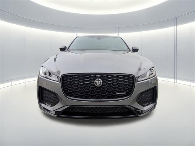 Photo of 2025 Gray Jaguar F-PACE