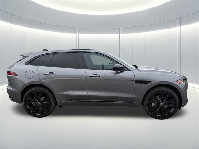 Photo of 2025 Gray Jaguar F-PACE