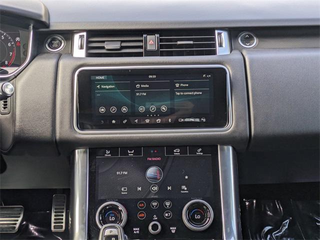 Photo of 2021 Fuji White Land Rover Range Rover Sport