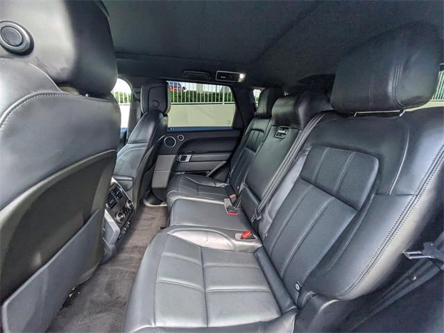 Photo of 2021 Fuji White Land Rover Range Rover Sport