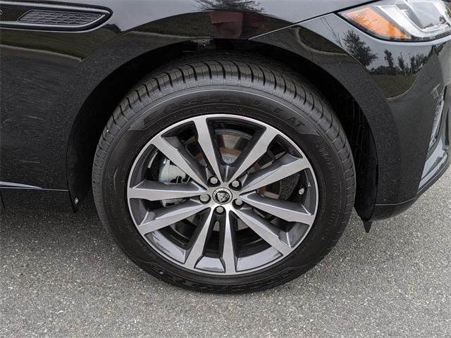 Photo of 2025 Santorini Black Metallic Jaguar F-PACE