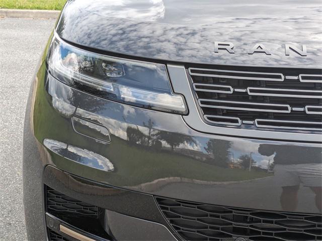 Photo of 2025 Gray Land Rover Range Rover Sport