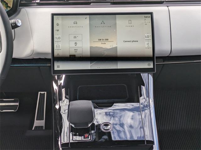 Photo of 2025 Gray Land Rover Range Rover Sport