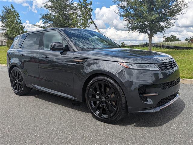 Photo of 2025 Gray Land Rover Range Rover Sport