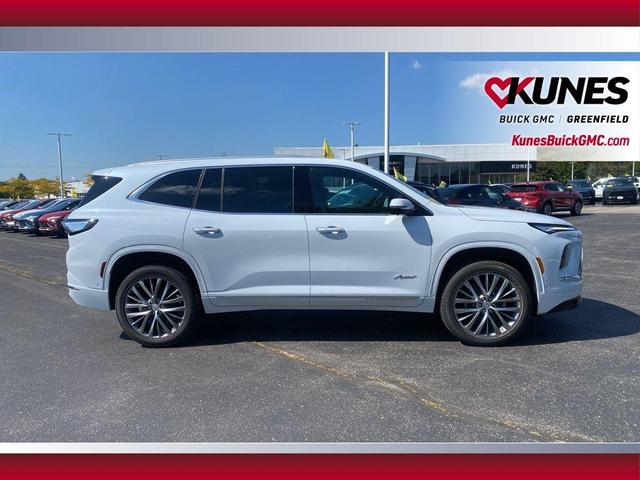 Photo of 2026 iridescent white tricoat Buick Enclave