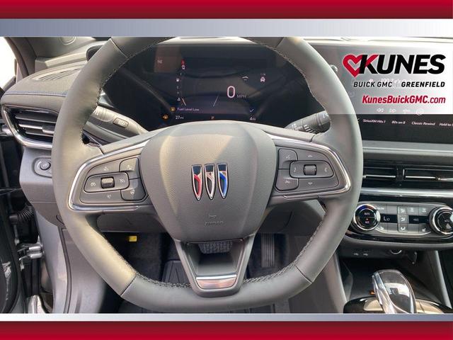 Photo of 2025 Gray Metallic Buick Envista