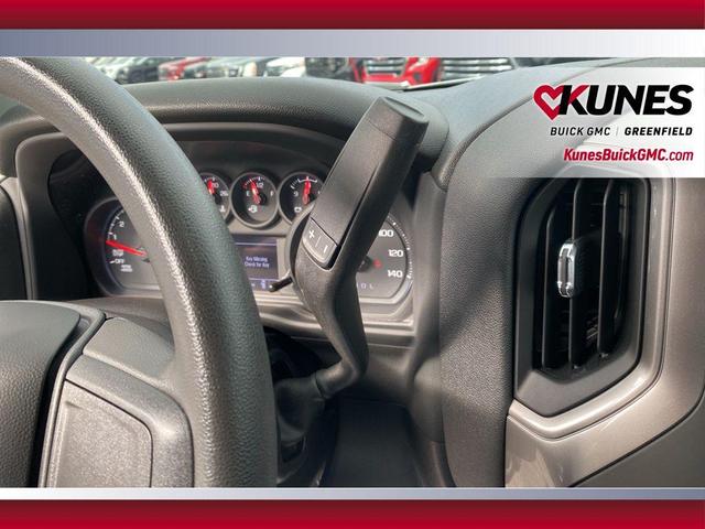 Photo of 2024 Summit White GMC Sierra 1500