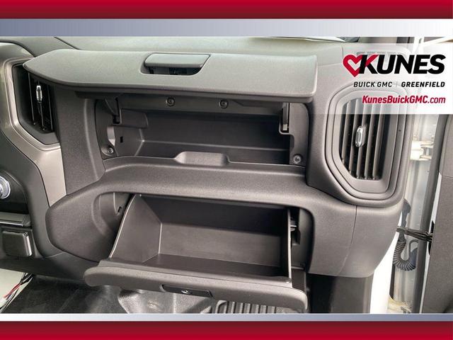 Photo of 2024 Summit White GMC Sierra 1500