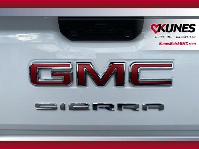 Photo of 2024 Summit White GMC Sierra 1500