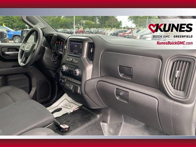 Photo of 2024 Summit White GMC Sierra 1500