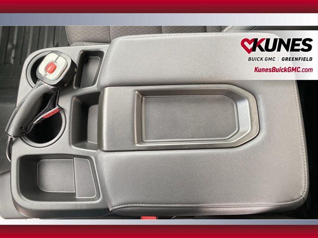 Photo of 2024 Summit White GMC Sierra 1500