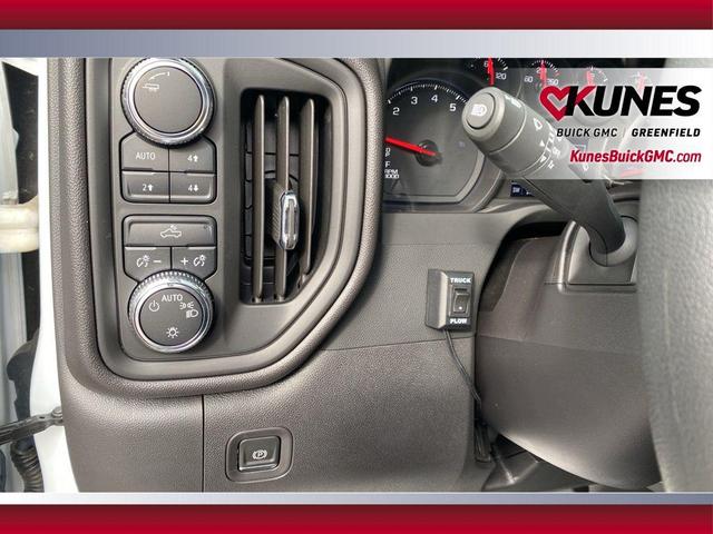 Photo of 2024 Summit White GMC Sierra 1500