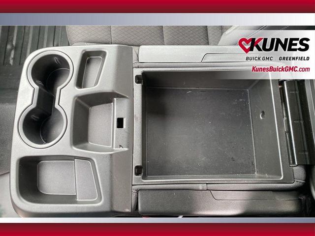 Photo of 2024 Summit White GMC Sierra 1500
