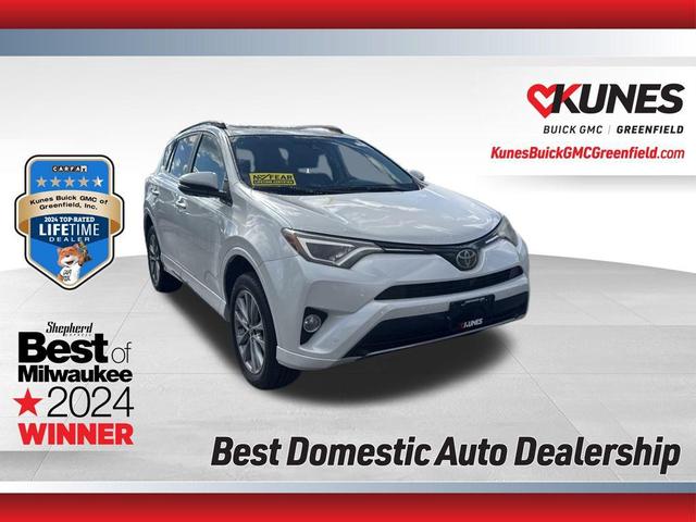 Photo of 2017 Blizzard Pearl Toyota RAV4