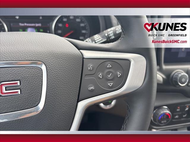 Photo of 2024 Summit White GMC Terrain