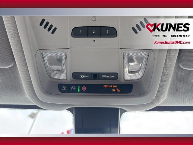 Photo of 2024 Summit White GMC Terrain
