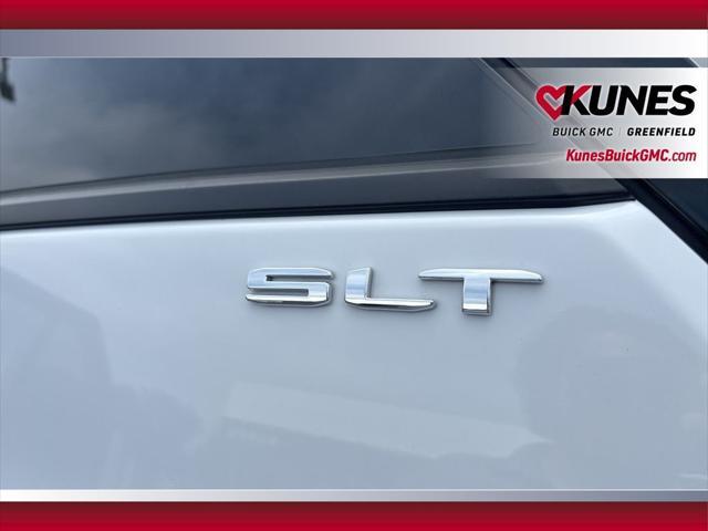 Photo of 2024 Summit White GMC Terrain