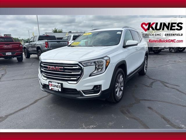 Photo of 2024 Summit White GMC Terrain