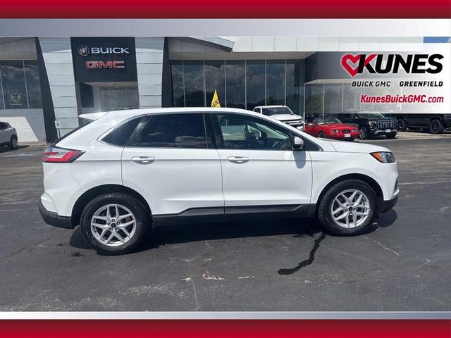 Photo of 2024 Oxford White Ford Edge