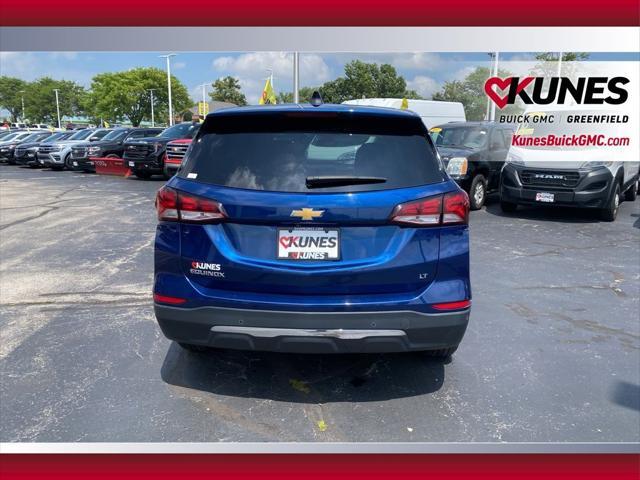 Photo of 2023 Blue Glow Metallic Chevrolet Equinox