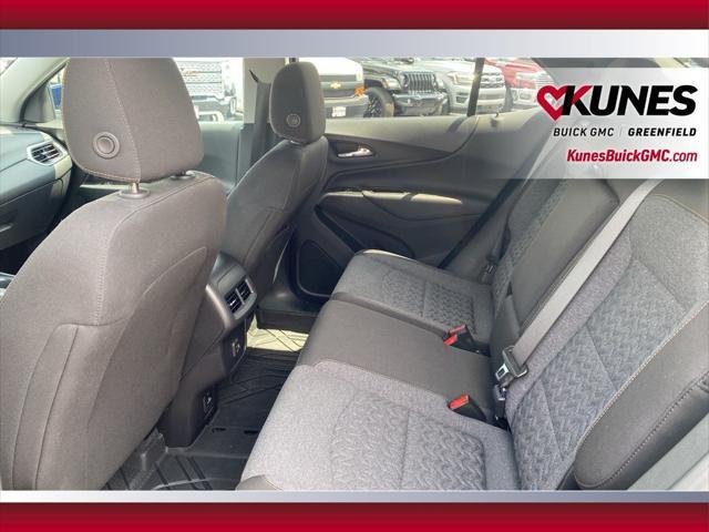 Photo of 2023 Blue Glow Metallic Chevrolet Equinox
