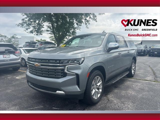 Photo of 2023 Sterling Gray Metallic Chevrolet Suburban