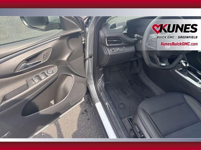 Photo of 2026 Moonstone Gray Metallic Buick Envista