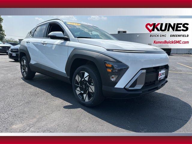 Photo of 2025 Atlas White Hyundai KONA