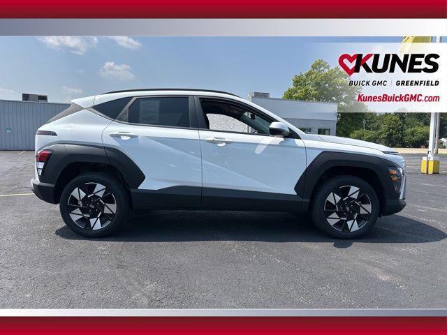 Photo of 2025 Atlas White Hyundai KONA