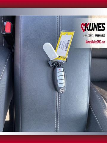 Photo of 2024 Gun Metallic Nissan Altima