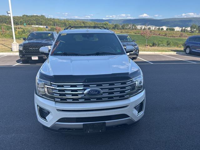 Photo of 2018 White Platinum Ford Expedition
