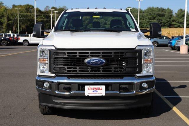 Photo of 2026 Oxford White Ford F-250