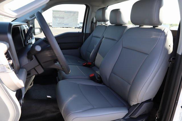 Photo of 2026 Oxford White Ford F-250