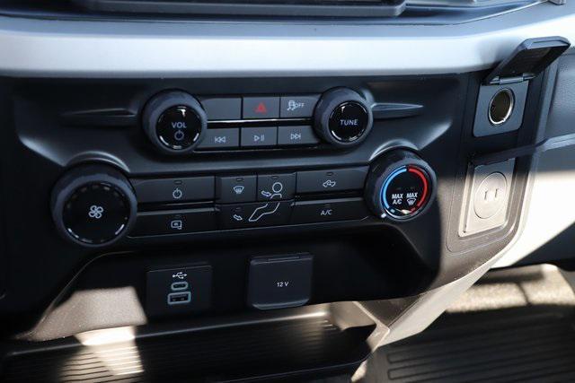 Photo of 2026 Oxford White Ford F-250