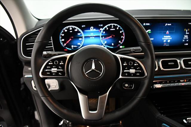Photo of 2023 Black Mercedes-Benz GLE 350