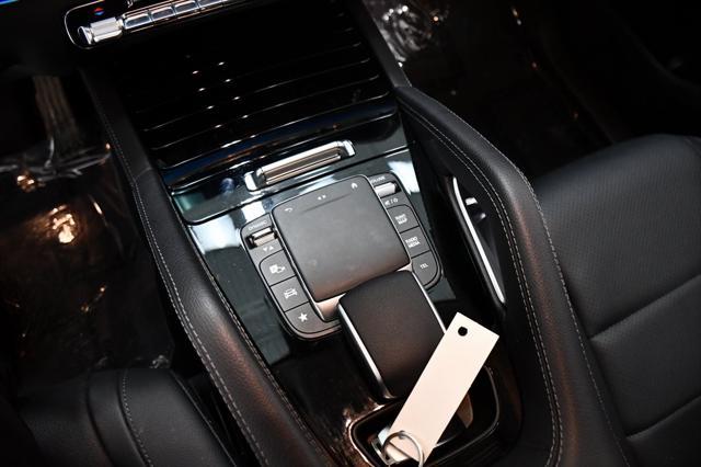 Photo of 2023 Black Mercedes-Benz GLE 350