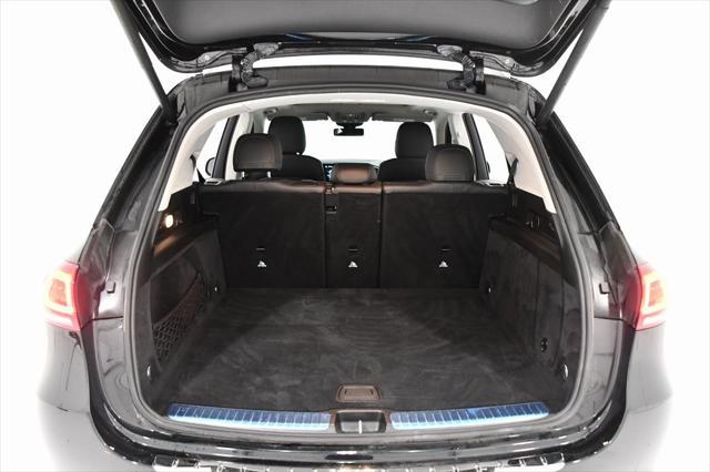 Photo of 2023 Black Mercedes-Benz GLE 350