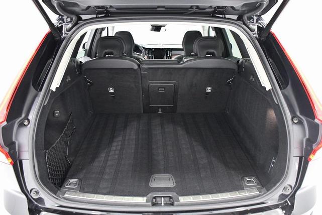 Photo of 2023 Black Volvo XC60