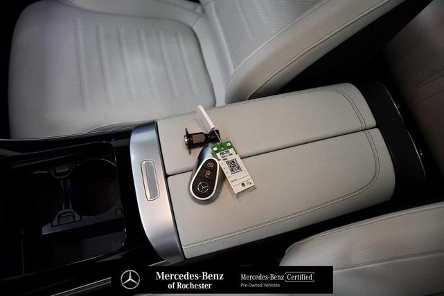 Photo of 2025 Silver Mercedes-Benz C-Class