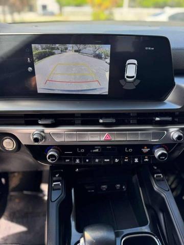 Photo of 2024 Ebony Black Kia Telluride