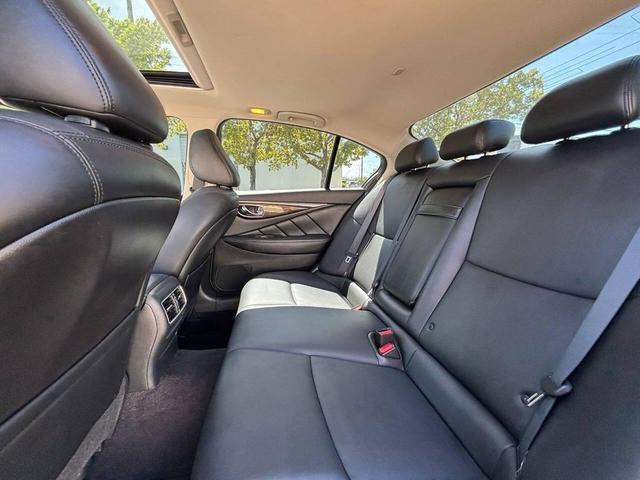 Photo of 2018 Black Obsidian INFINITI Q50