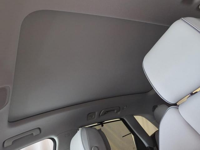 Photo of 2022 Daytona Gray Pearl Effect Audi Q5