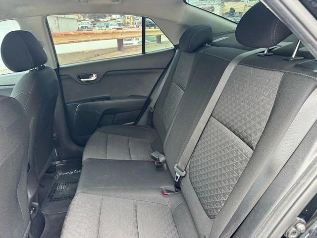 Photo of 2018 Aurora Black Kia Rio